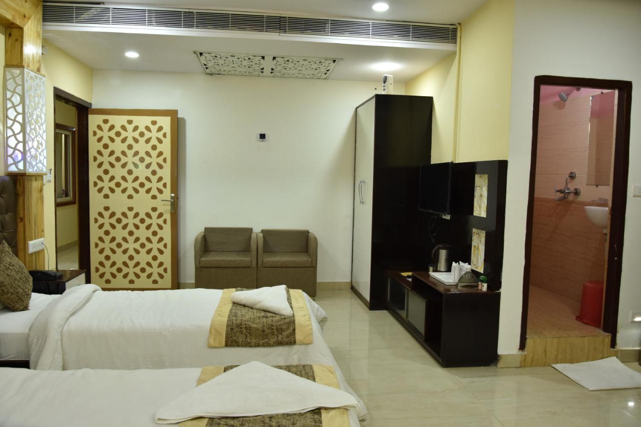 Hotel Sarweshwary Varanasi Luaran gambar