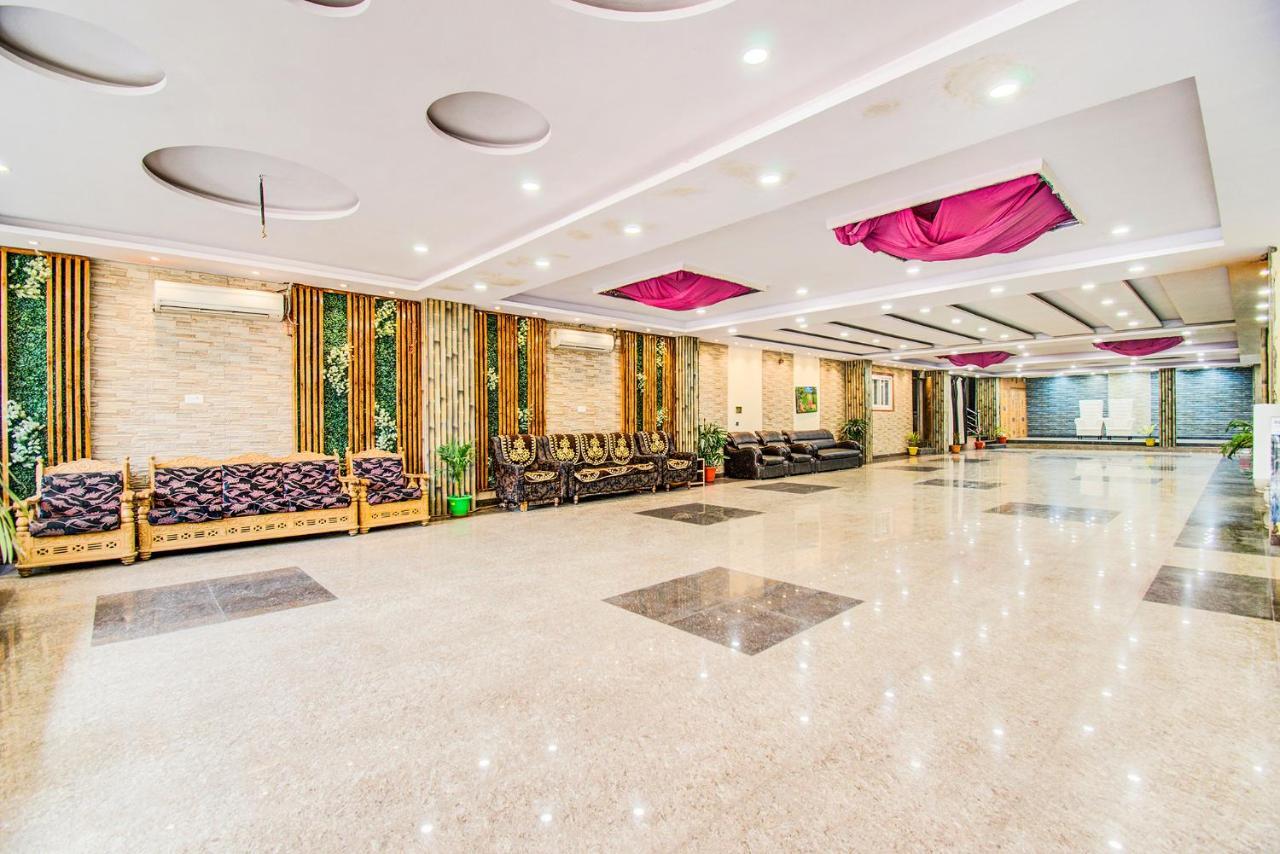 Hotel Sarweshwary Varanasi Luaran gambar