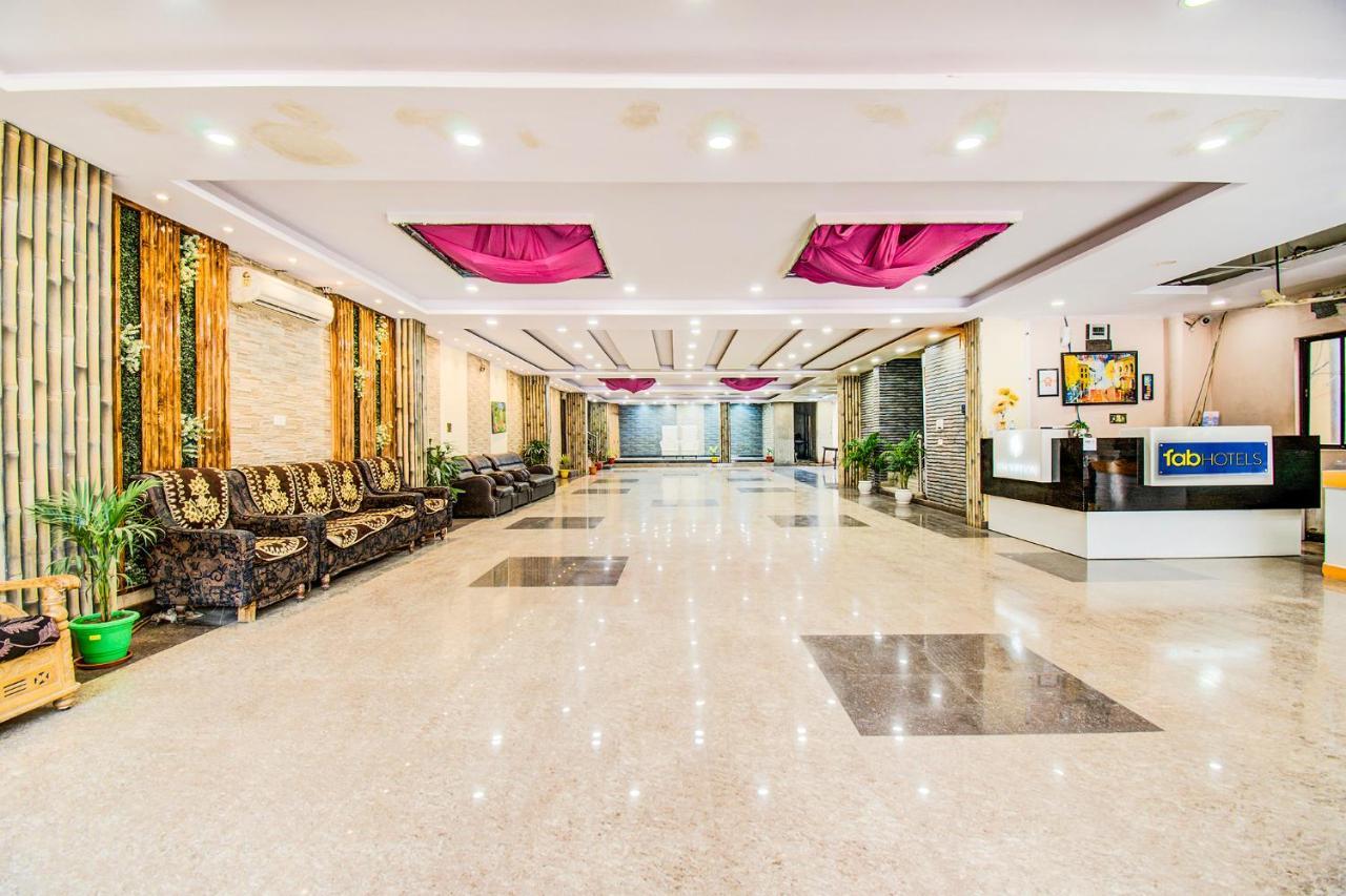 Hotel Sarweshwary Varanasi Luaran gambar