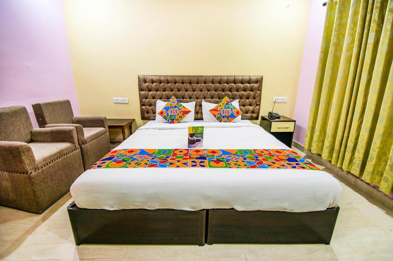 Hotel Sarweshwary Varanasi Luaran gambar