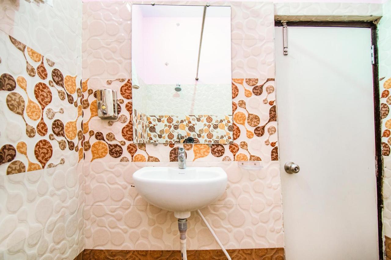 Hotel Sarweshwary Varanasi Luaran gambar