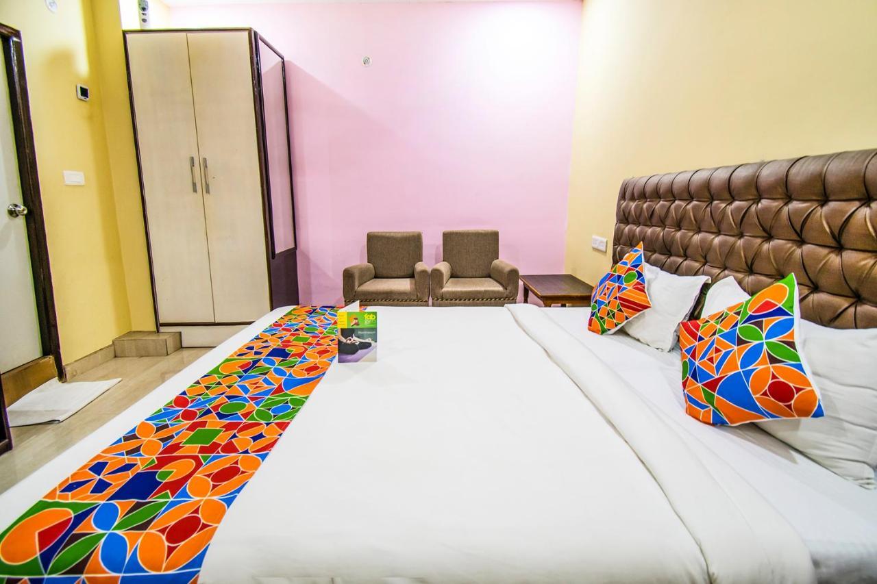 Hotel Sarweshwary Varanasi Luaran gambar