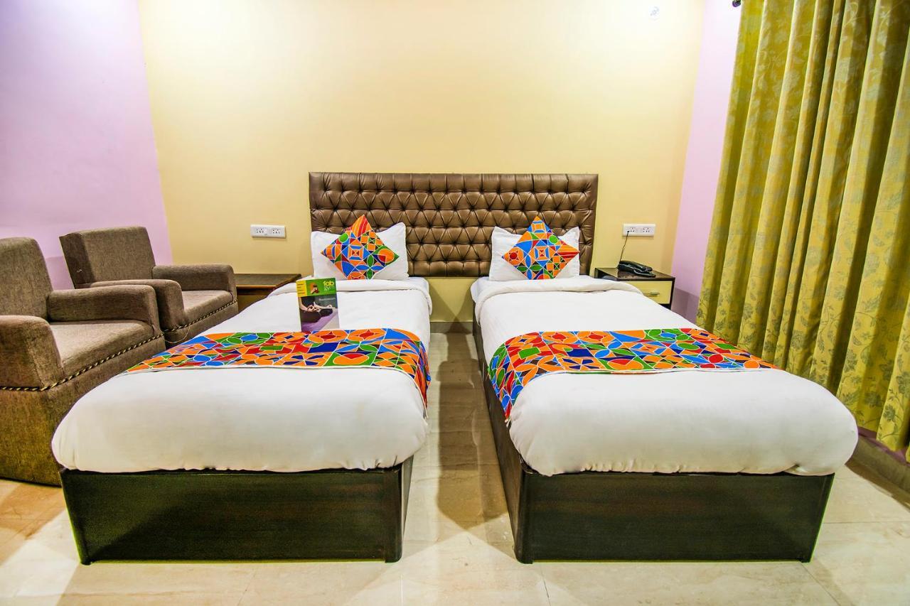 Hotel Sarweshwary Varanasi Luaran gambar